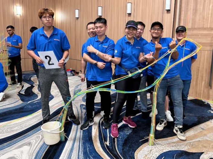 team-collaboration-hometeam-bedok-active-bugs-singapore