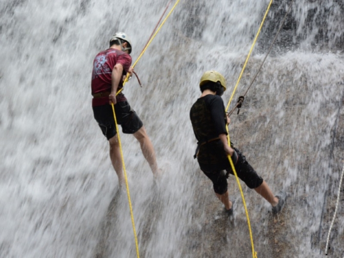 waterfall-abseiling-active-bugs